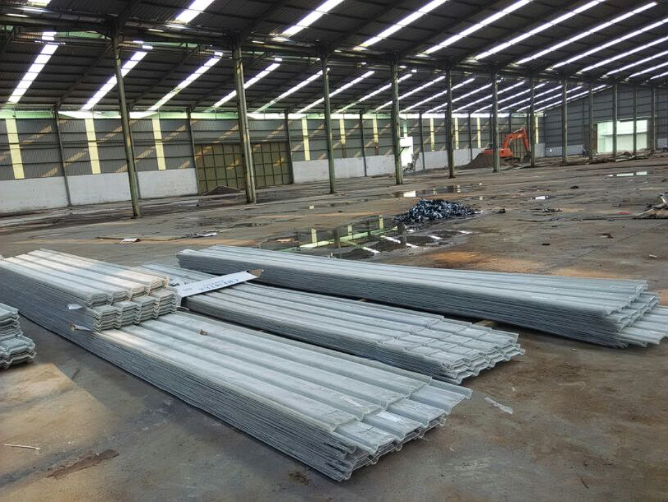 Atap-transparan-fiberglass-tangerang